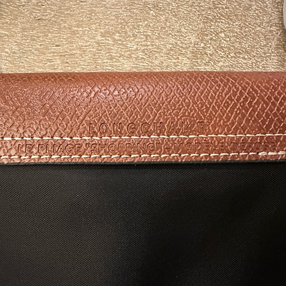 NWT Classic Longchamp black medium tote bag - Picture 9 of 11